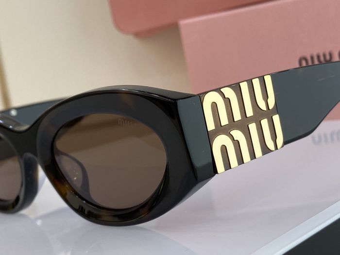 Miu Miu Sunglasses Top Quality MMS00112